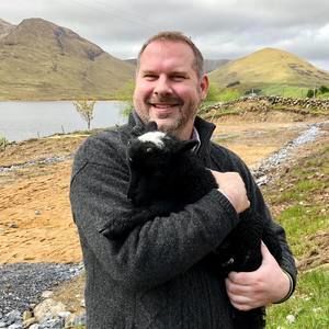 Meet your Posher, Joe